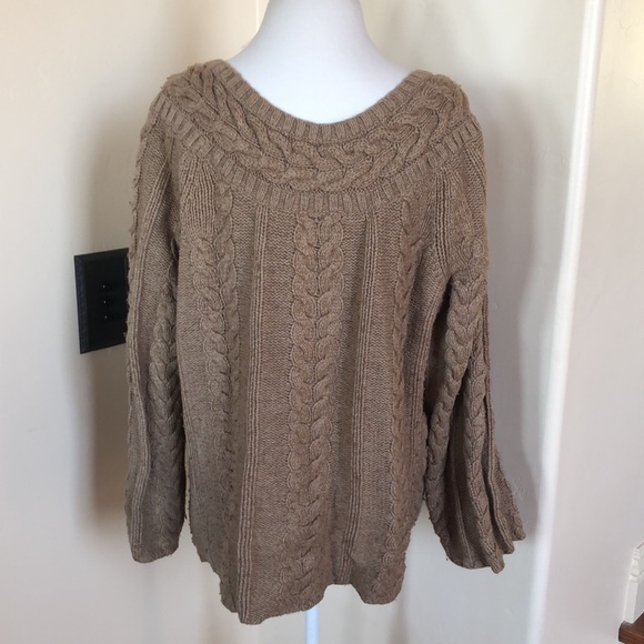 Gorgeous Tan Lambswool/Cotton Sweater - Picture 3 of 5